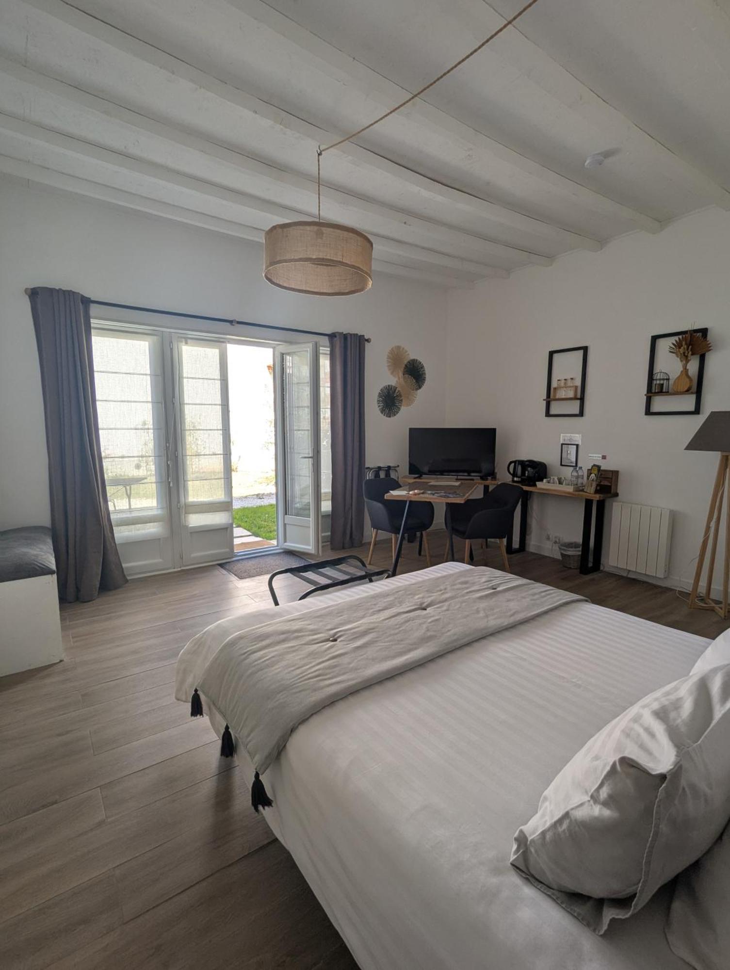 Au Cocon De Sologne Hotel Soings-en-Sologne ภายนอก รูปภาพ