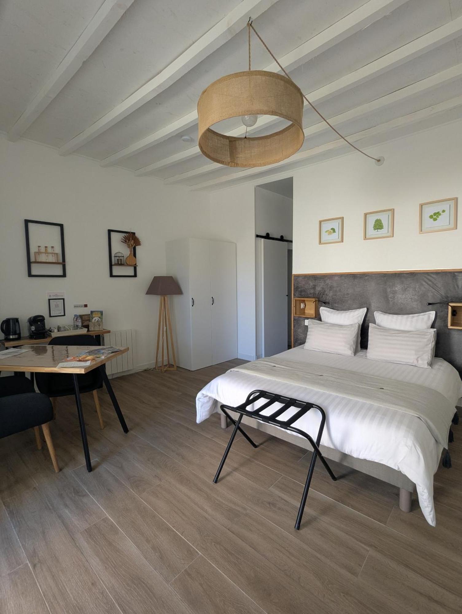 Au Cocon De Sologne Hotel Soings-en-Sologne ห้อง รูปภาพ
